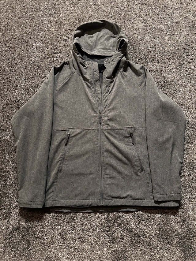 Kirkland woman’s lined jacket size XXL fits like a XL