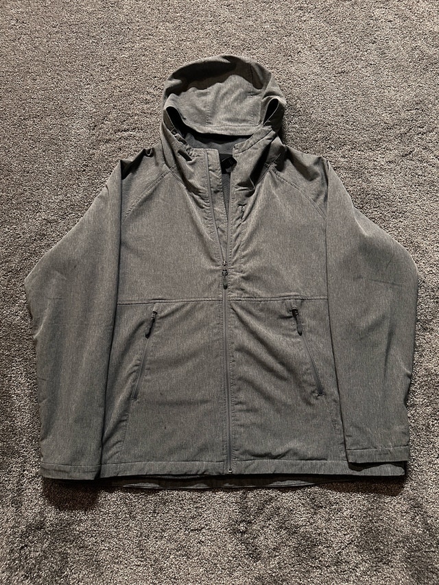 Kirkland woman’s lined jacket size XXL fits like a XL - photo 2