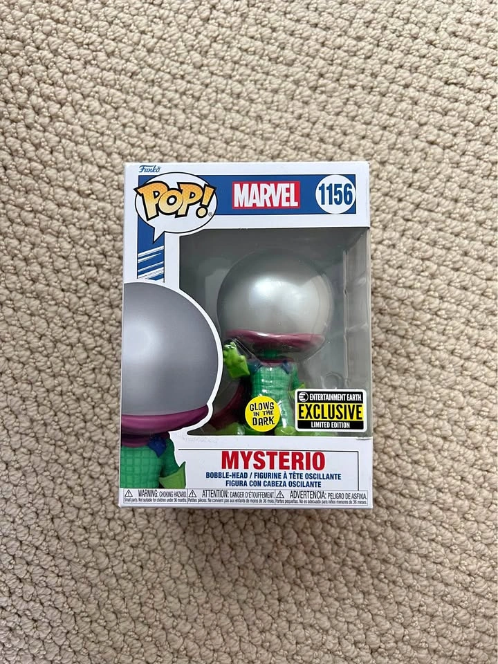 Funko Pop! Marvel Mysterio #1156 Exclusive Glows in the Dark