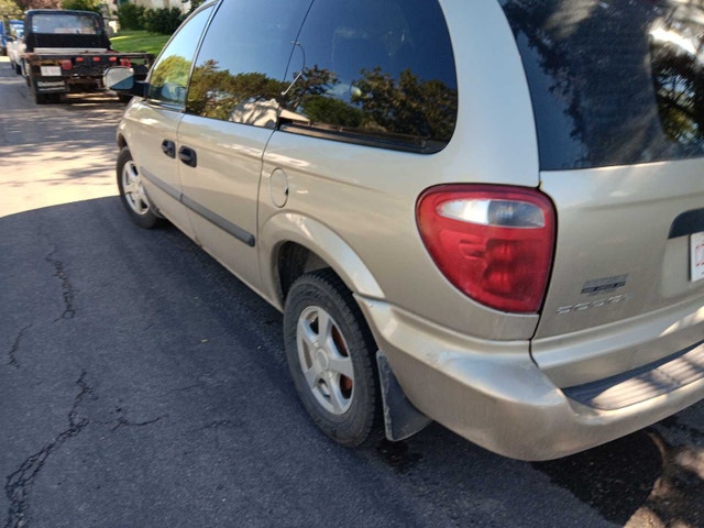 2005 dodge caravan - photo 3