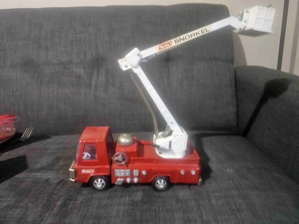 Vintage Buddy L Snorkel Fire Truck
