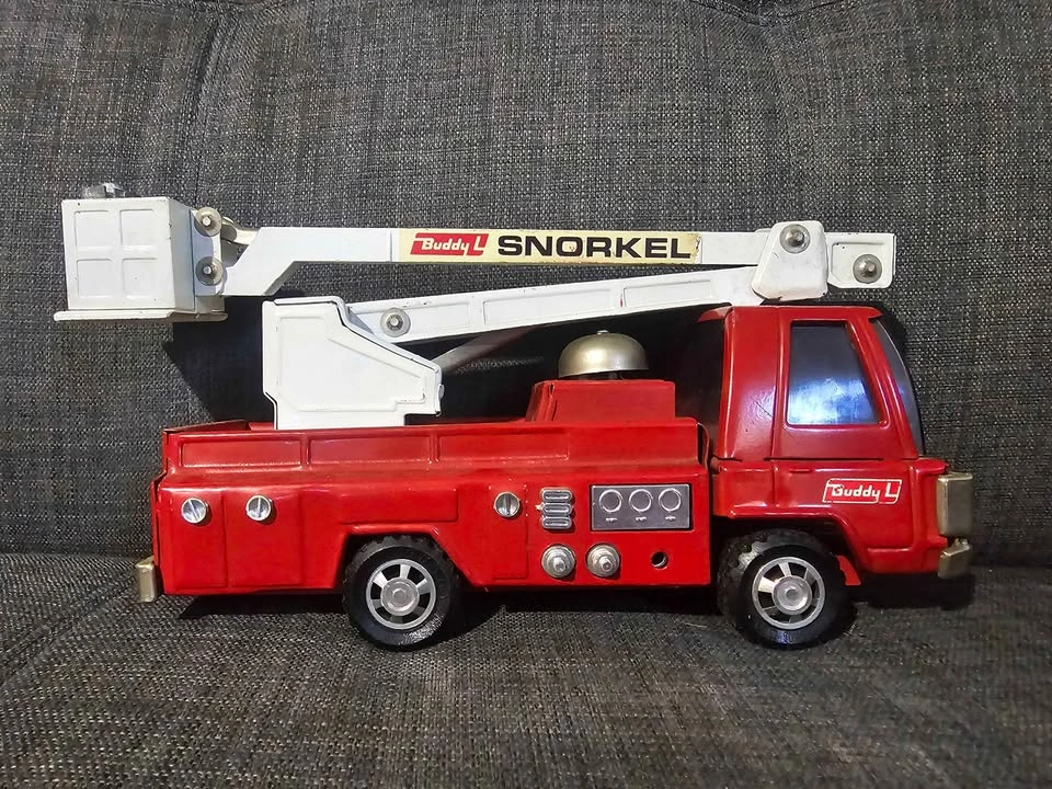 Vintage Buddy L Snorkel Fire Truck - photo 3