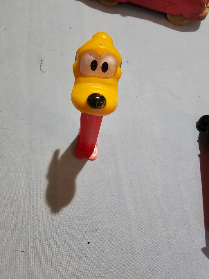 Vintage Disney PEZ Dispensers - Mickey Mouse and Pluto - photo 2