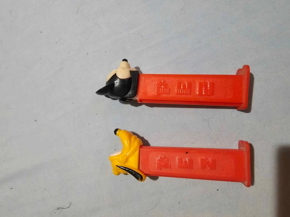 Vintage Disney PEZ Dispensers - Mickey Mouse and Pluto - photo 4