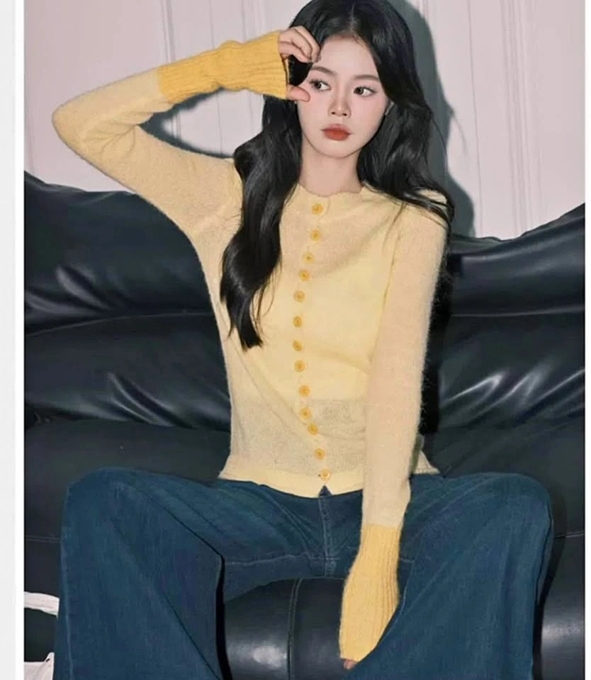 Forever 21 Yellow Sweater