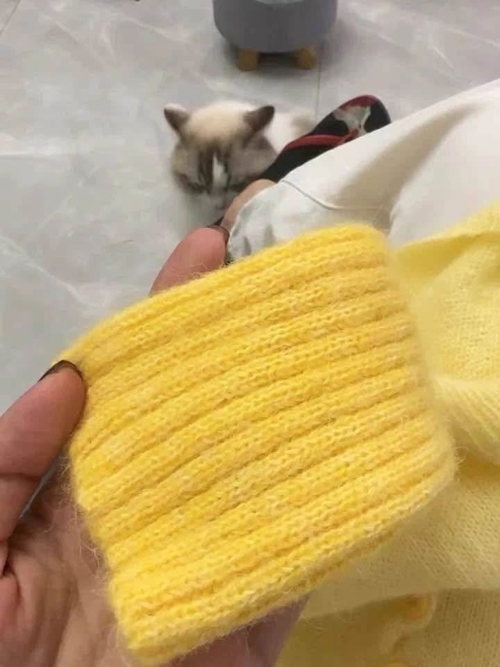 Forever 21 Yellow Sweater - photo 5