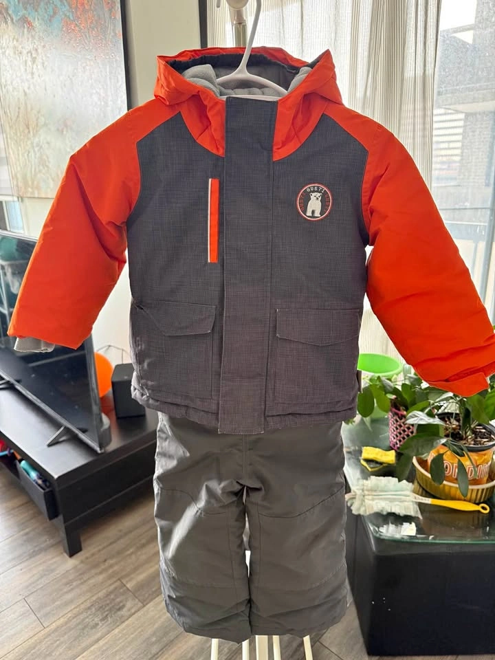 US 3T Gusti Kids Snowsuit Orange and Grey Winter Jacket Pants