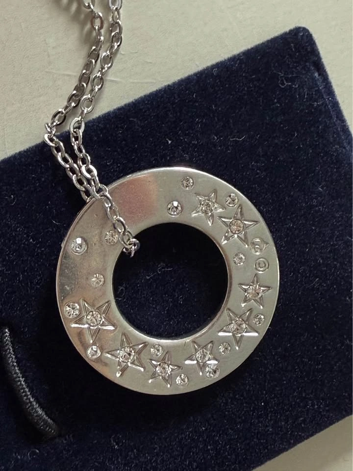 Swarovski Silver Crystal Necklace Circular Pendant - photo 4