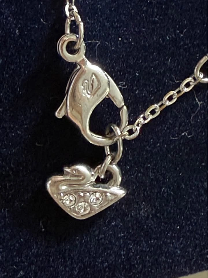 Swarovski Silver Crystal Necklace Circular Pendant - photo 5