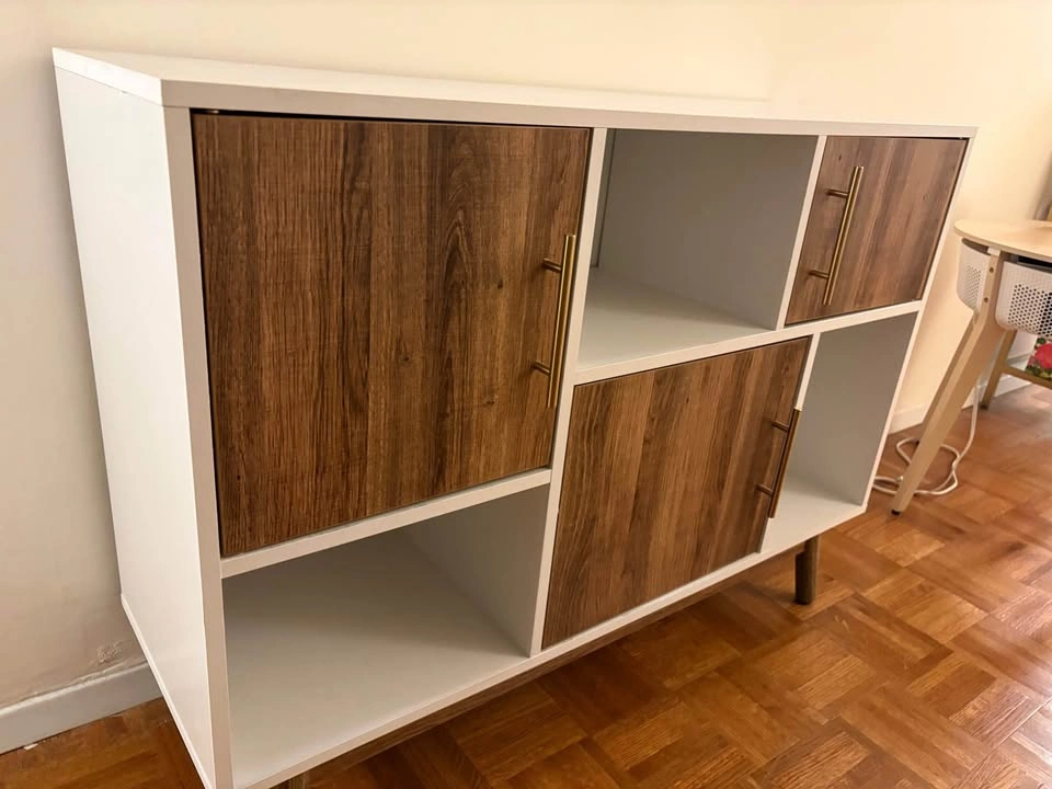 Cabinet with display and shelves - photo 5