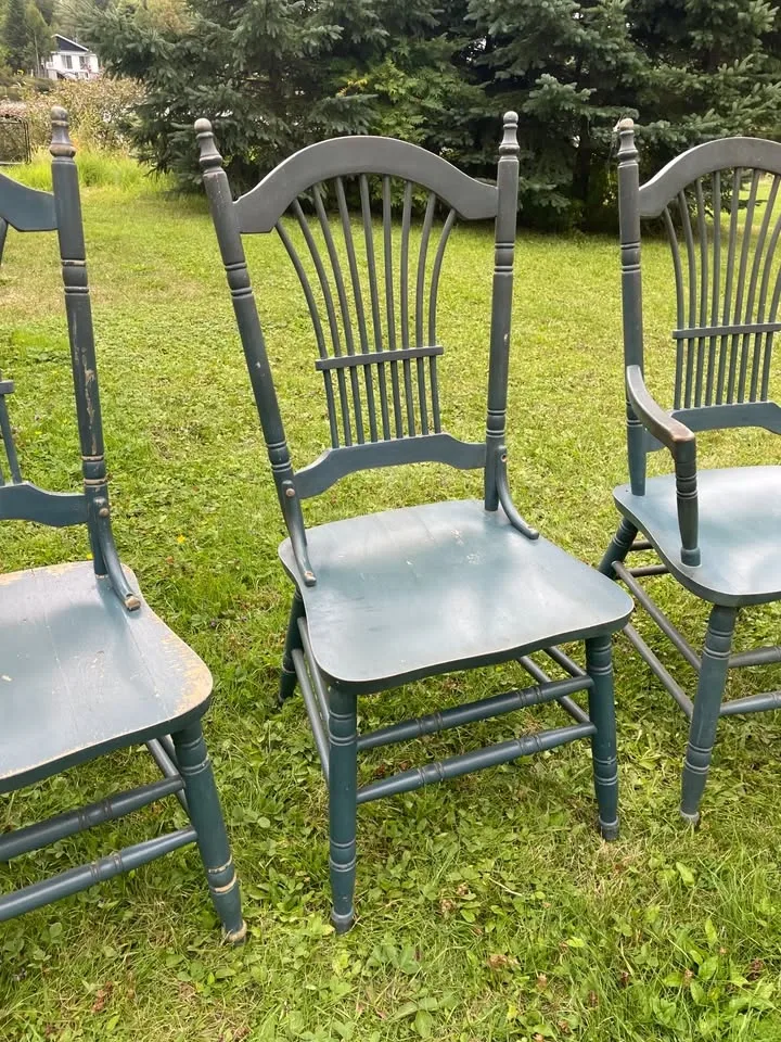 Set of 4 Vintage Windsor Chairs Made in Quebec (Roy Inc.) - photo 3