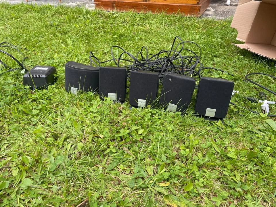 Creative Inspire 5.1 Surround Sound Speaker System - photo 2
