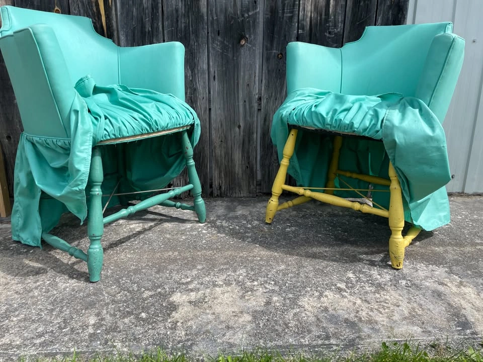 Pair of Mid-Century Vintage Turquoise Vinyl Skirted Chairs - photo 3