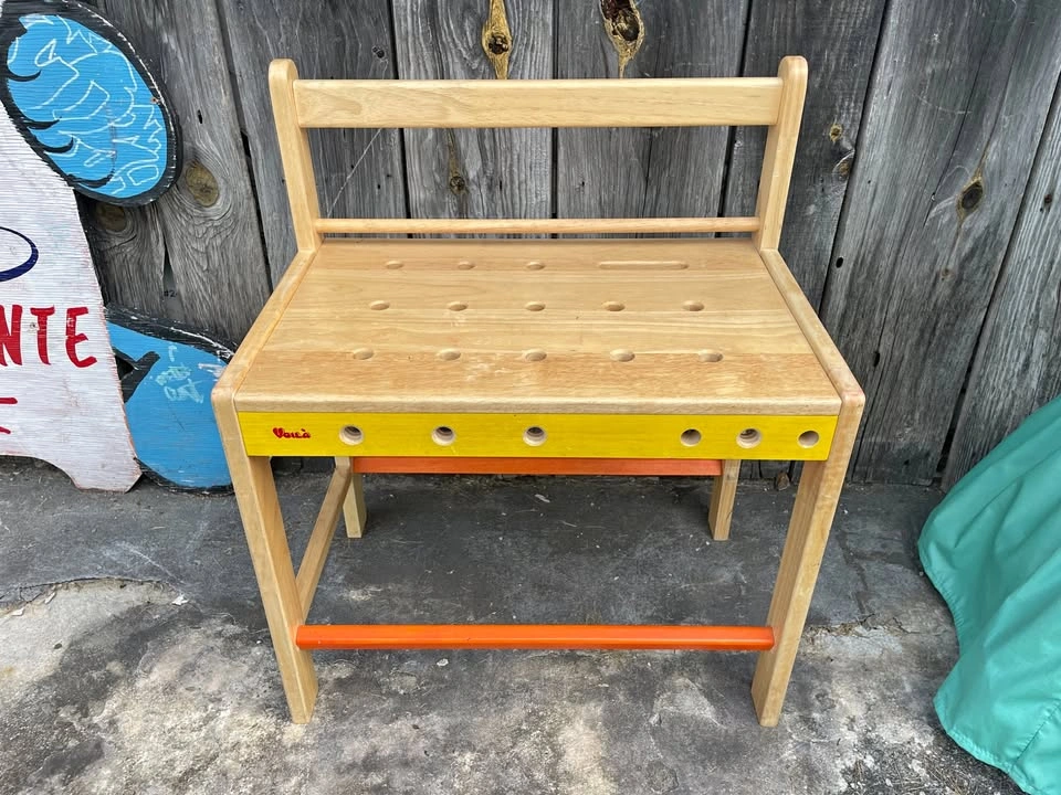Voilà Wooden Toy Workbench for Kids
