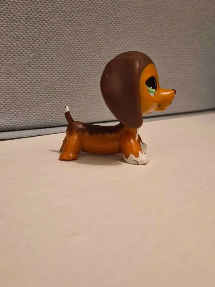 Littlest Pet Shop Dachshund #675 Savannah - photo 4