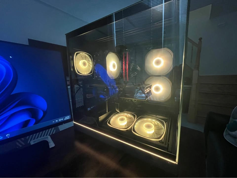 High-Performance Gaming PC: Ryzen 5600X, RX 6800, 16GB RAM - photo 4