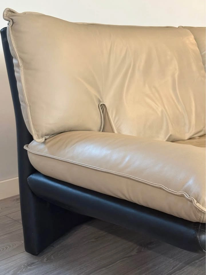 NICOLETTI SALOTTI TWO TONED ITALIAN LEATHER SOFA! - photo 4