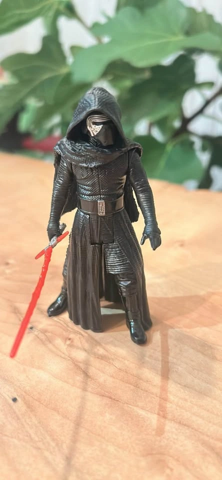 Star Wars Action Figures and 8 Mini Kinder Joy Toys - photo 2