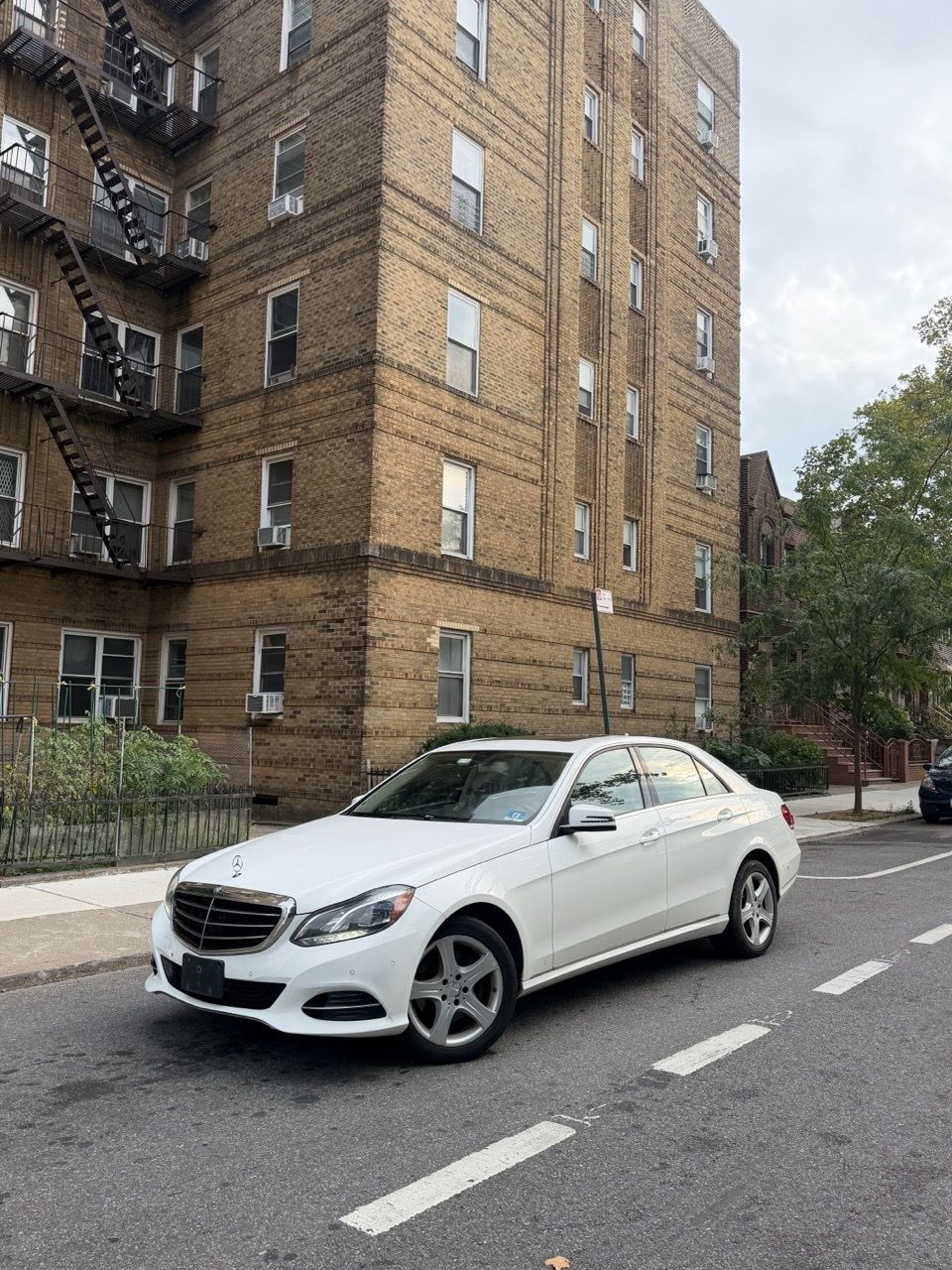 2014 Mercedes-Benz E-Class - photo 3