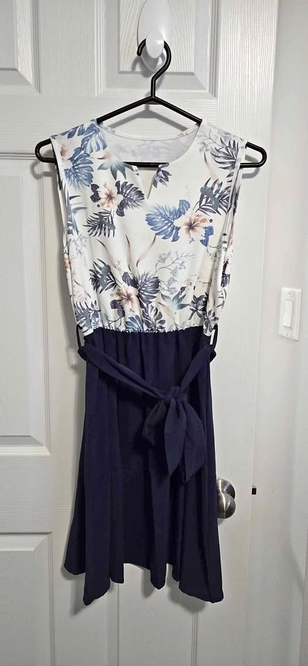 Brand new beautiful dress- Moving sale