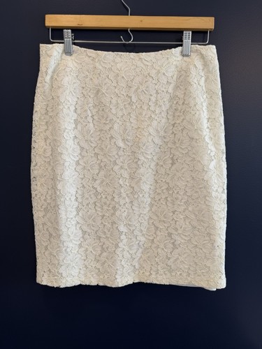 New Women's Adiva French Floral Lace Knee Length Skirt - M