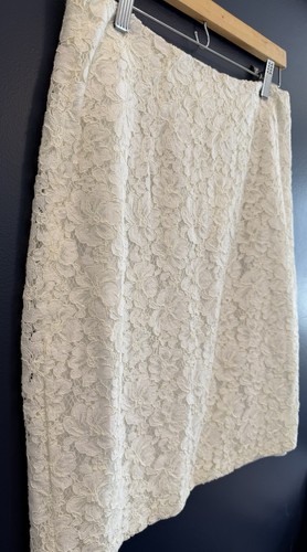 New Women's Adiva French Floral Lace Knee Length Skirt - M - photo 5