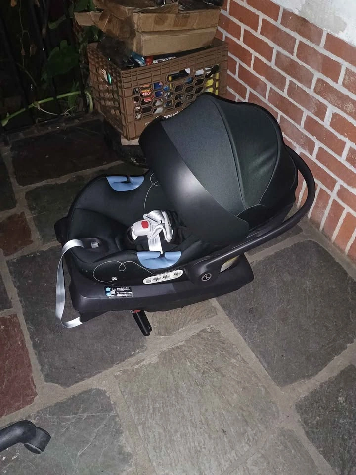 Baby safety seat - photo 2