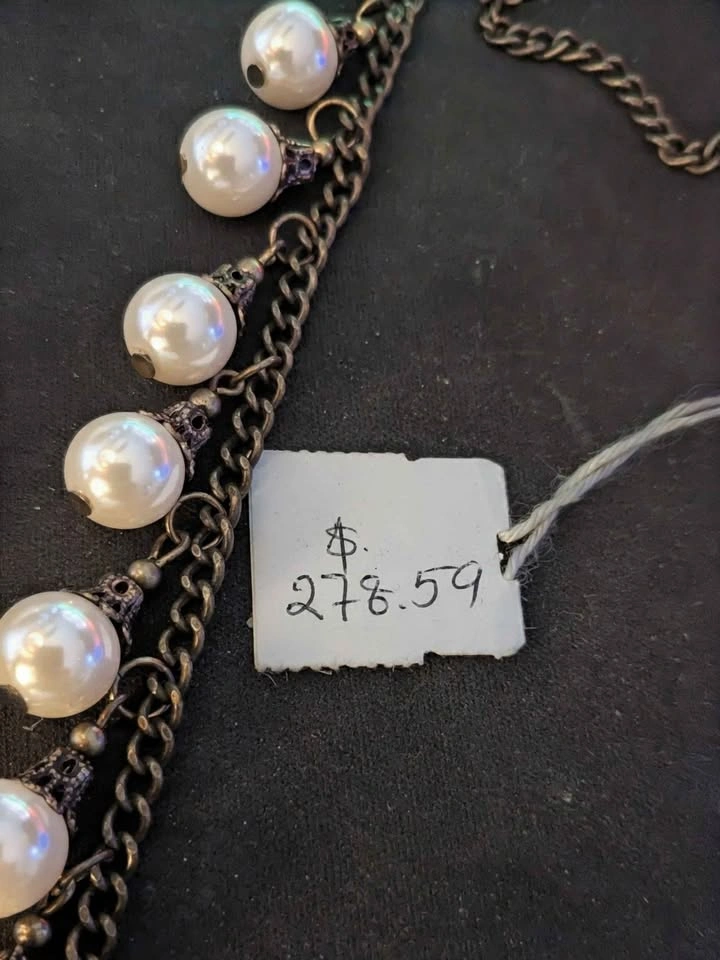 Vintage Antique Gold-Tone Pearl Statement Necklace - photo 2