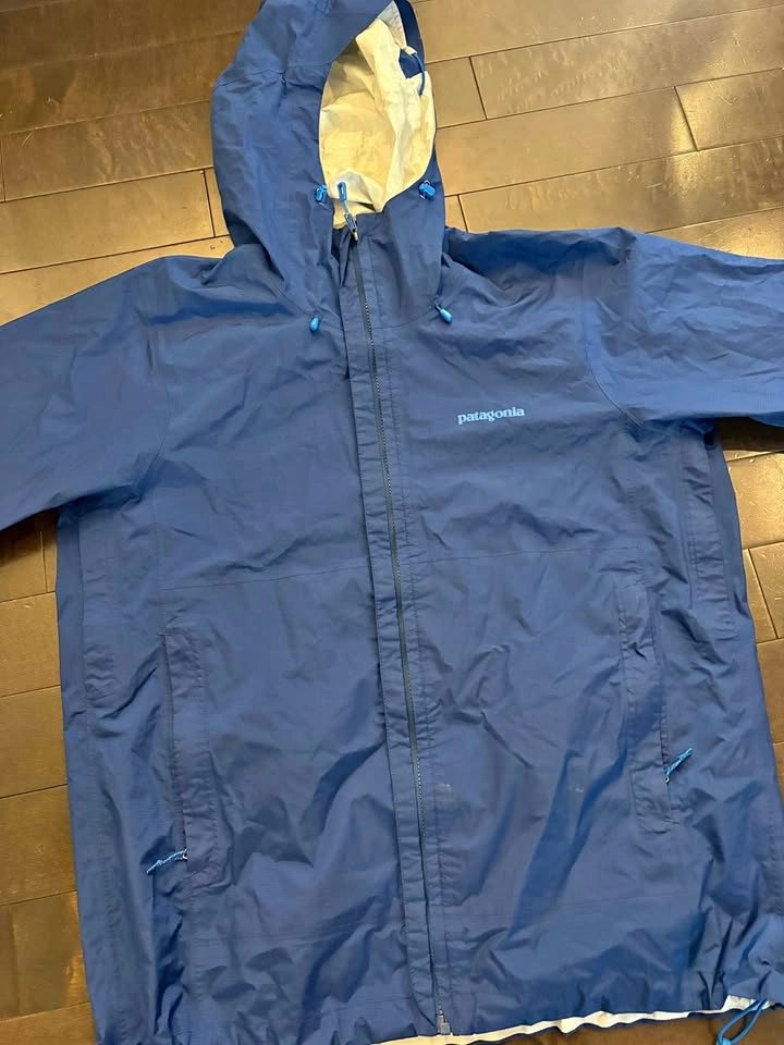 Patagonia shell jacket