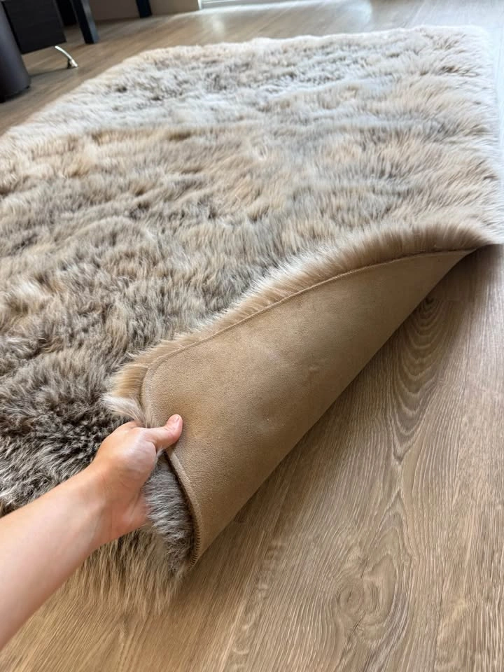 JYSK Faux Fur Rug - photo 3