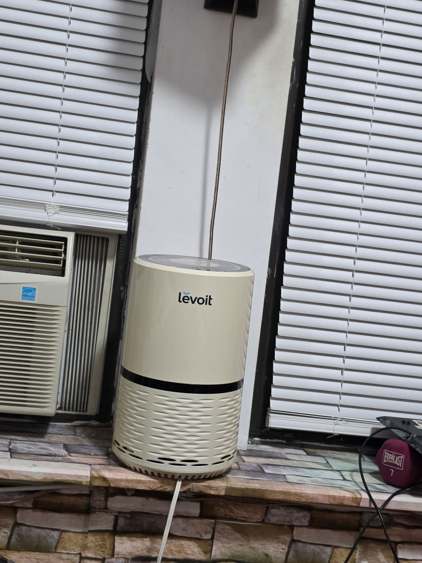 Levoit LV-H132-XR 3-Stage Filtration Personal Air Purifier