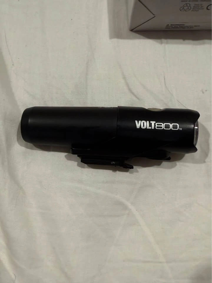 Cateye Volt 800 Bike Light - photo 3