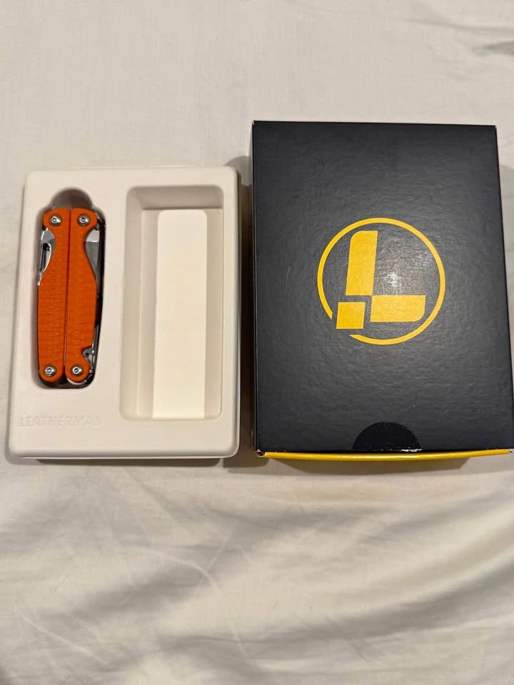 Leatherman Charge Plus - Orange G10