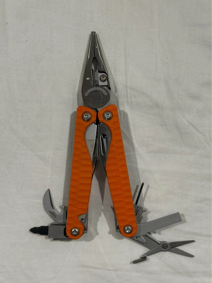 Leatherman Charge Plus - Orange G10 - photo 3