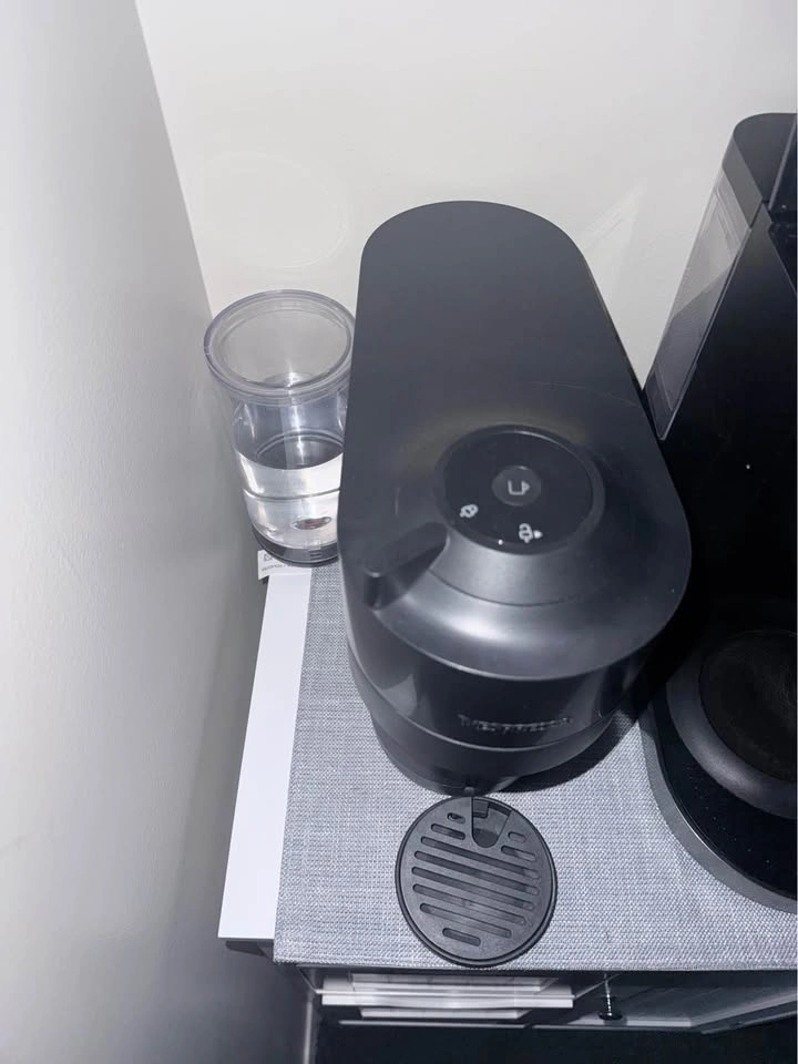 Nespresso machine - photo 2