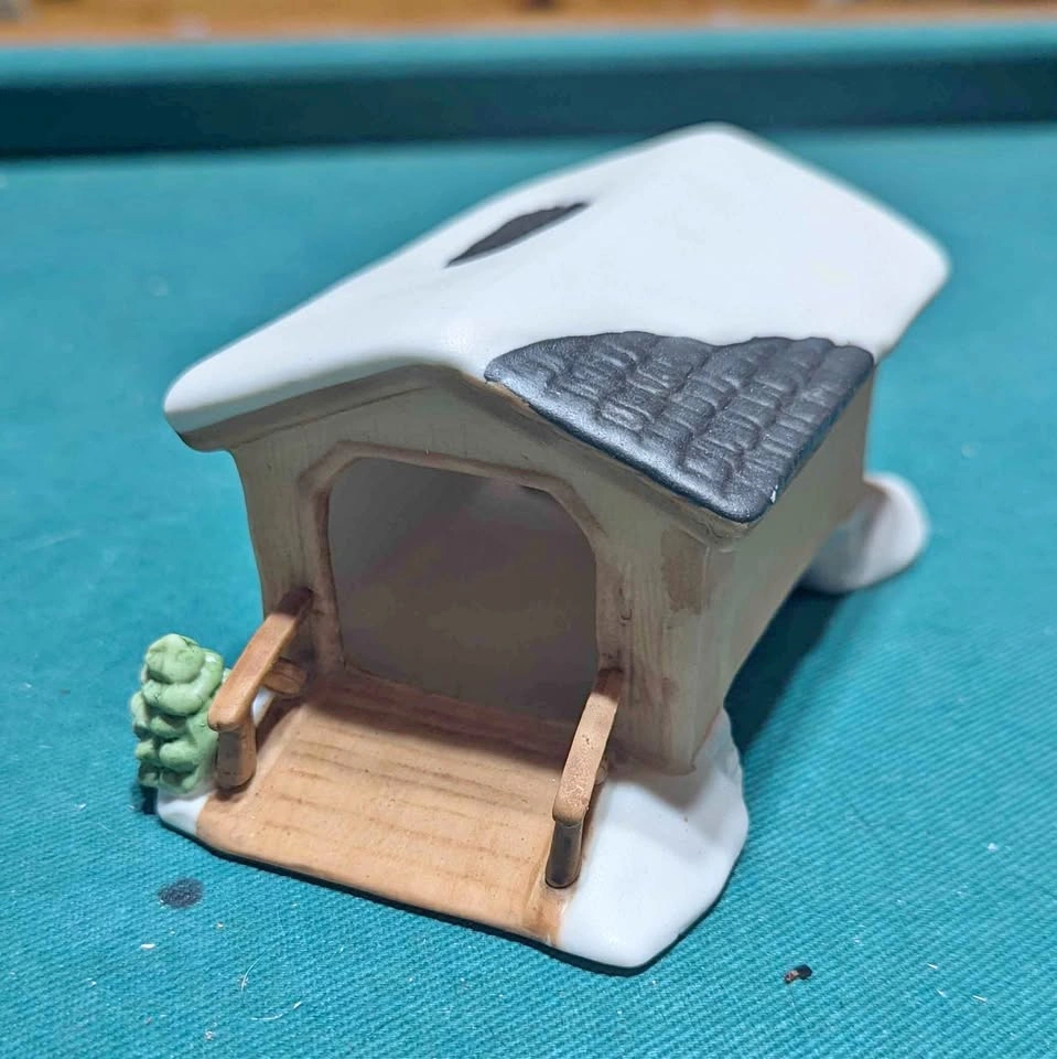 Department 56 - The Heritage Village Collection - Covered Wooden