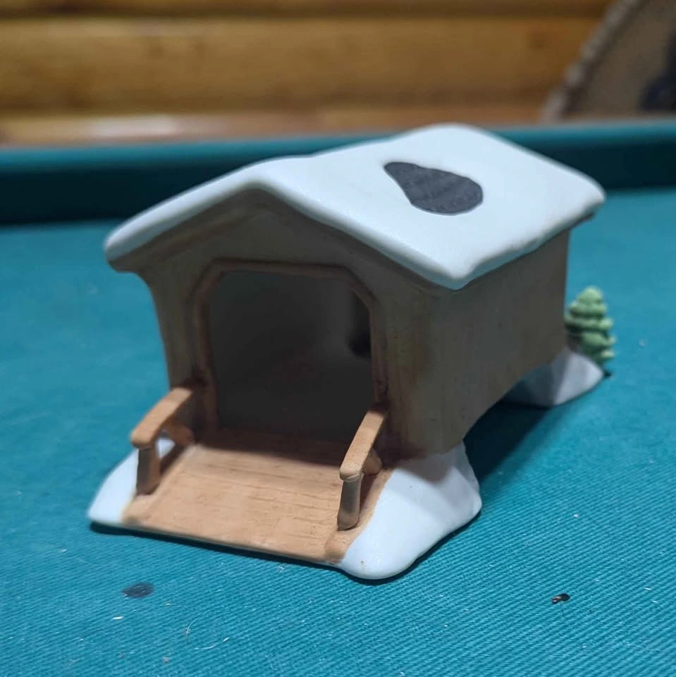 Department 56 - The Heritage Village Collection - Covered Wooden - photo 2
