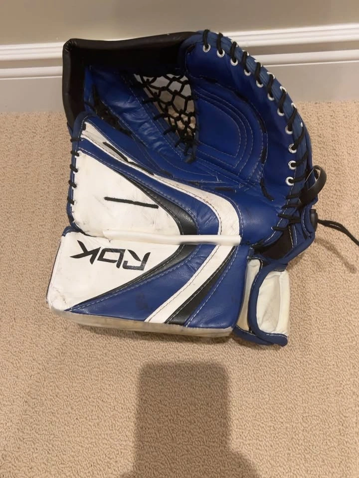 COMPLETE GOALIE EQUIPMENT PACKAGE | ALMOST EVERYTHING YOU NEED - photo 4