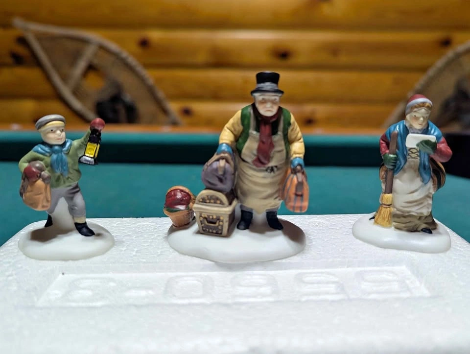 Department 56 - Heritage Village Collection - Come Into The Inn