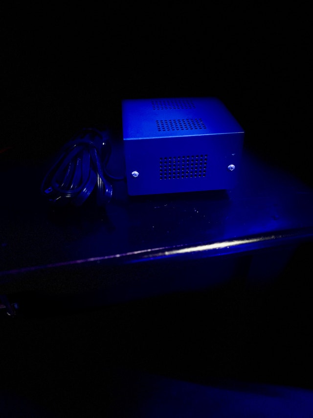 Coolmaster Super Deluxe AC to DC Power Converter - photo 2