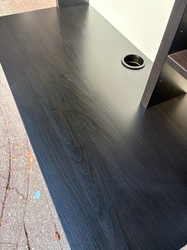 Ikea Micke Desk with Hutch - can deliver - photo 5