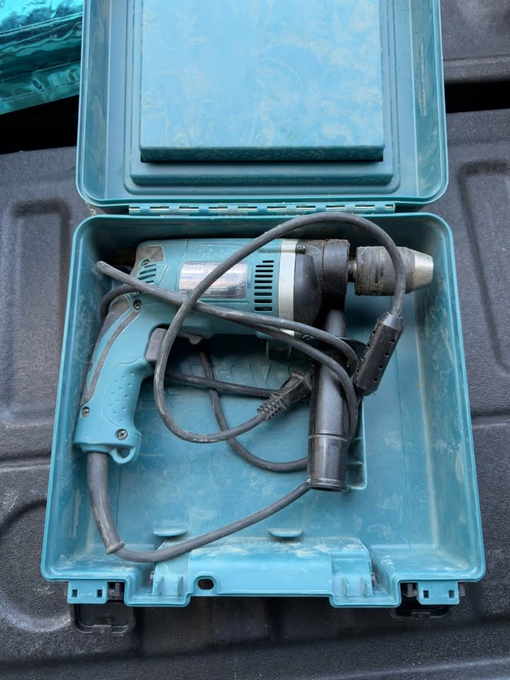 Makita HP1631 5/8" Hammer Drill with Keyless Chuck - photo 3