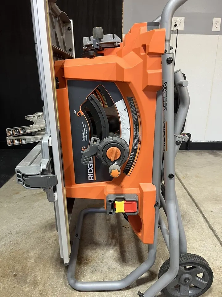 RIDGID R4513 10" Pro Jobsite Table Saw with Rolling Stand - photo 4