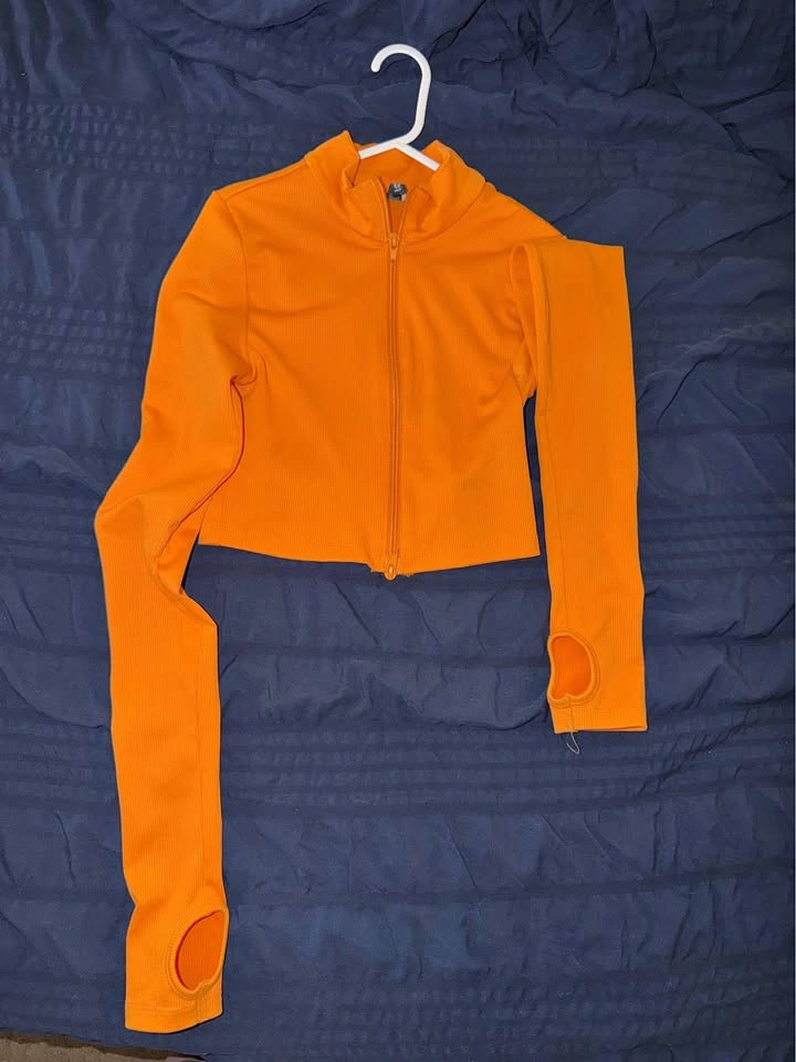 H&M Divided Orange Ribbed Zip-Up Crop Top Size XS