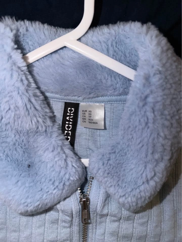 H&M Divided Faux Fur Trim Ribbed Zip-Up Cardigan - photo 2