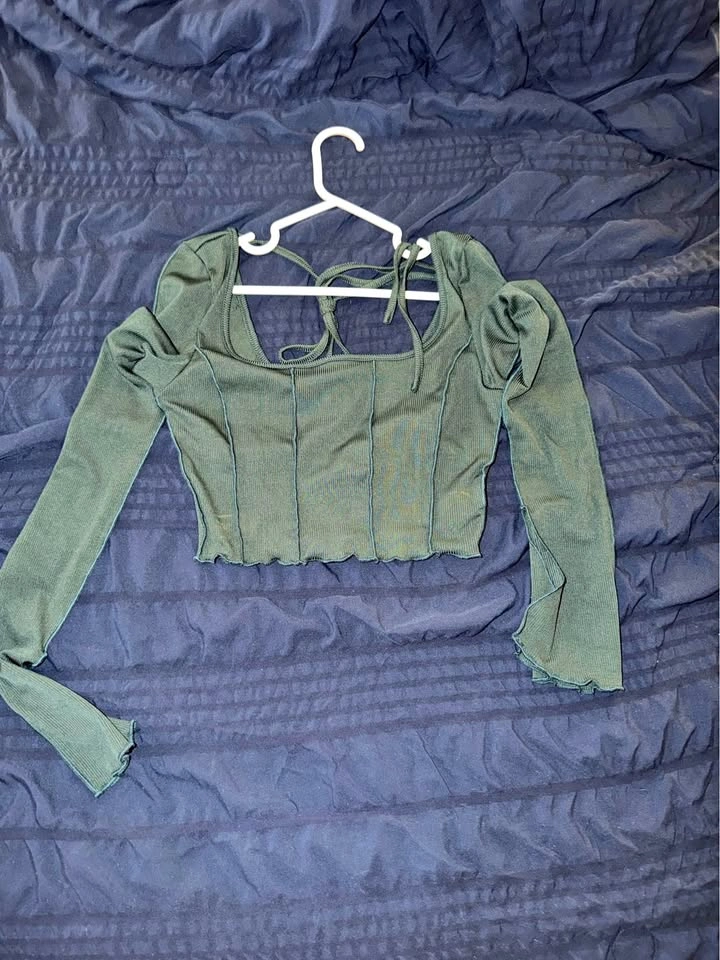 SHEIN Long Sleeve Crop Top Bundle