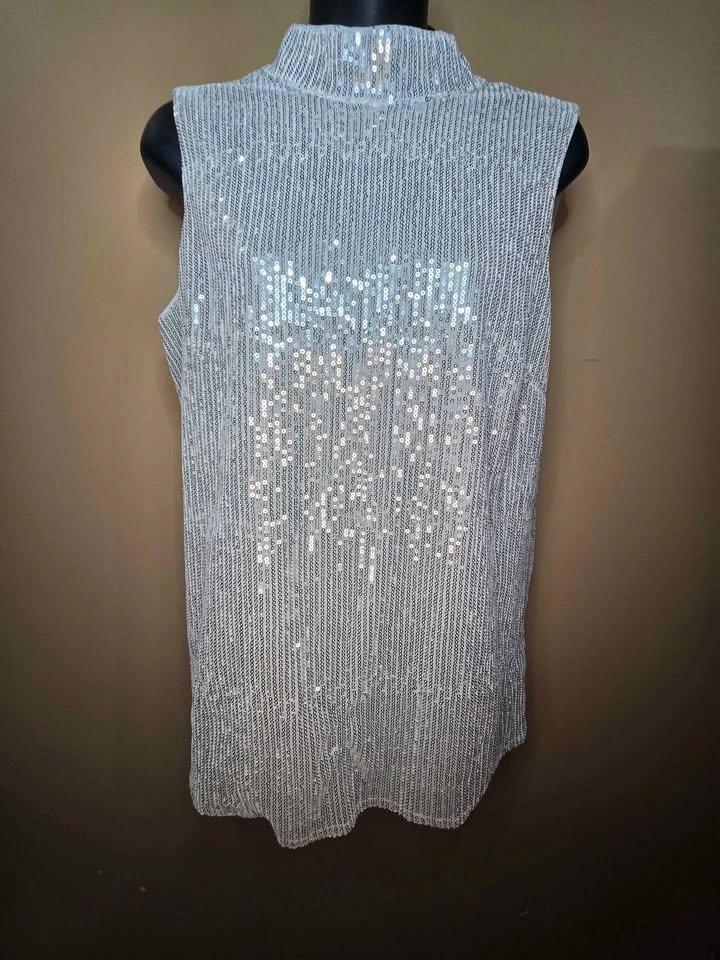 Lily Morgan Women's Small, Silver Sequin, High Neck Sleeveless T - photo 2