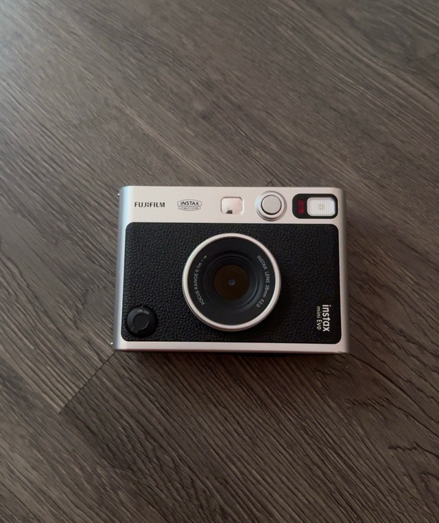Fujifilm INSTAX Mini Evo Hybrid Instant Camera - Black