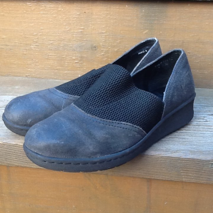 Born Women's Tinetto Casual Slip On Stretch Shoe Size 7 - photo 2