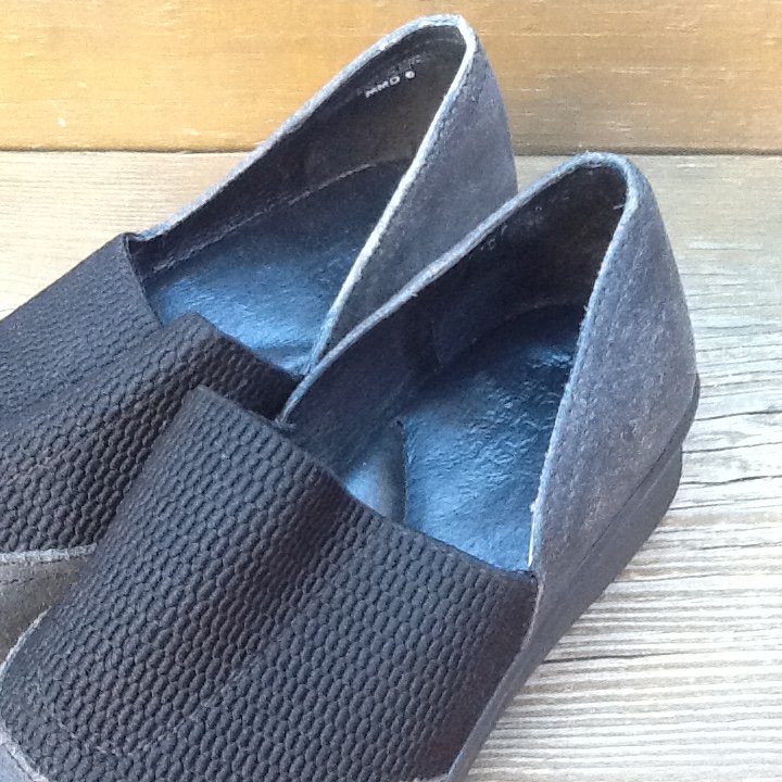 Born Women's Tinetto Casual Slip On Stretch Shoe Size 7 - photo 3
